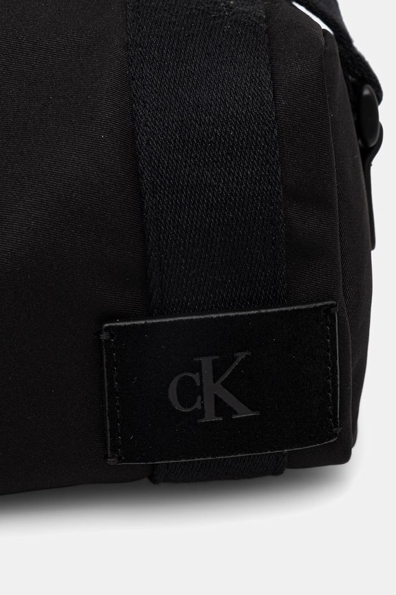 Kiegészítők Calvin Klein férfi tasak LV04D3365G fekete