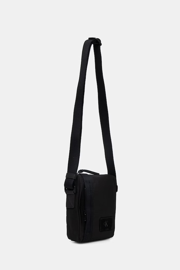 Calvin Klein férfi tasak LV04D3366G fekete SS26
