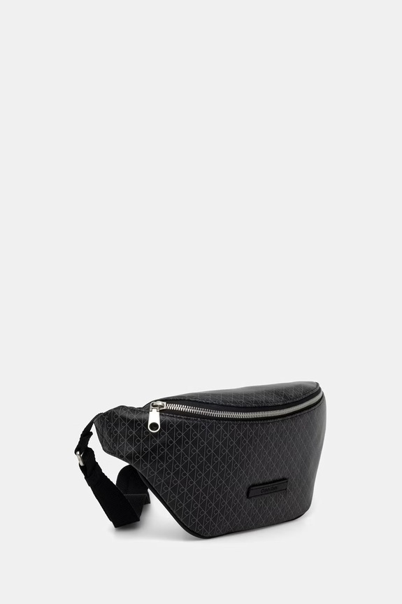 Calvin Klein övtáska férfi LV04D3135G fekete SS26