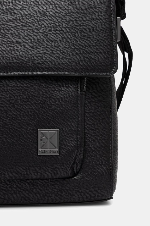 Calvin Klein torba za muškarce crna LV04D3299G