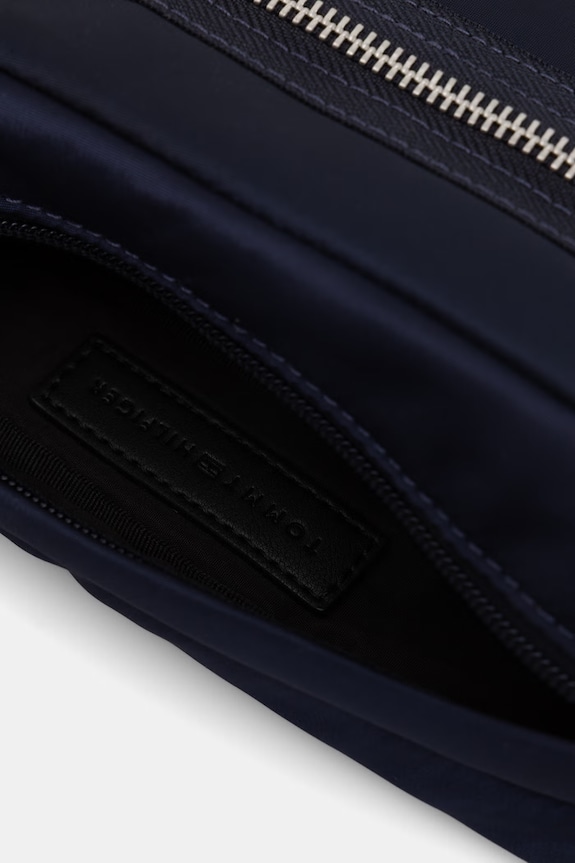 Tommy Hilfiger saszetka na ramię męska AM0AM14108 granatowy