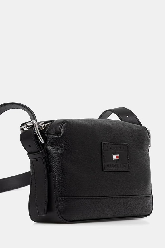 Tommy Hilfiger nerka na ramię męska z imitacji skóry AM0AM14136 czarny SS26