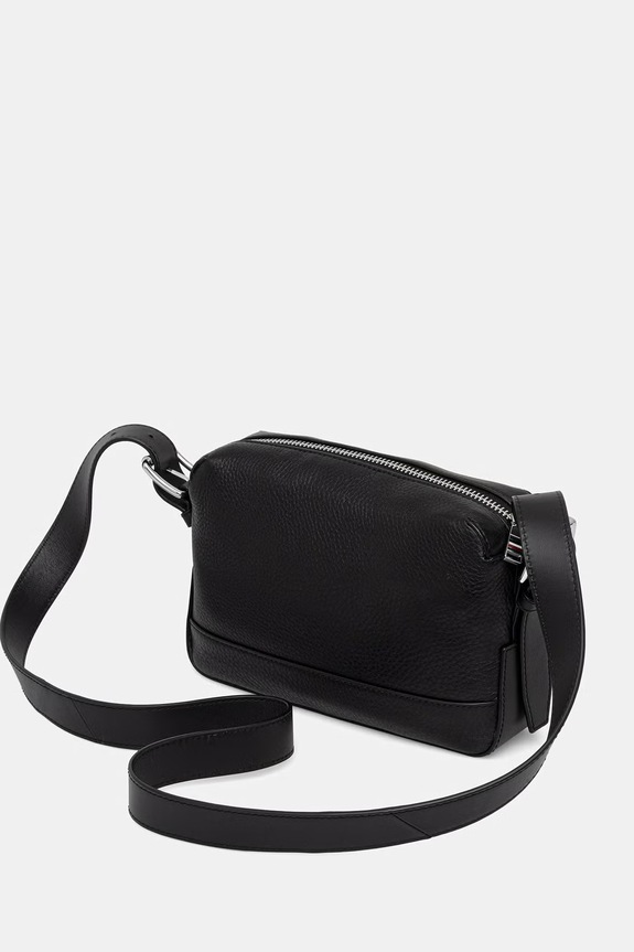 Akcesoria Tommy Hilfiger nerka na ramię męska z imitacji skóry AM0AM14136 czarny