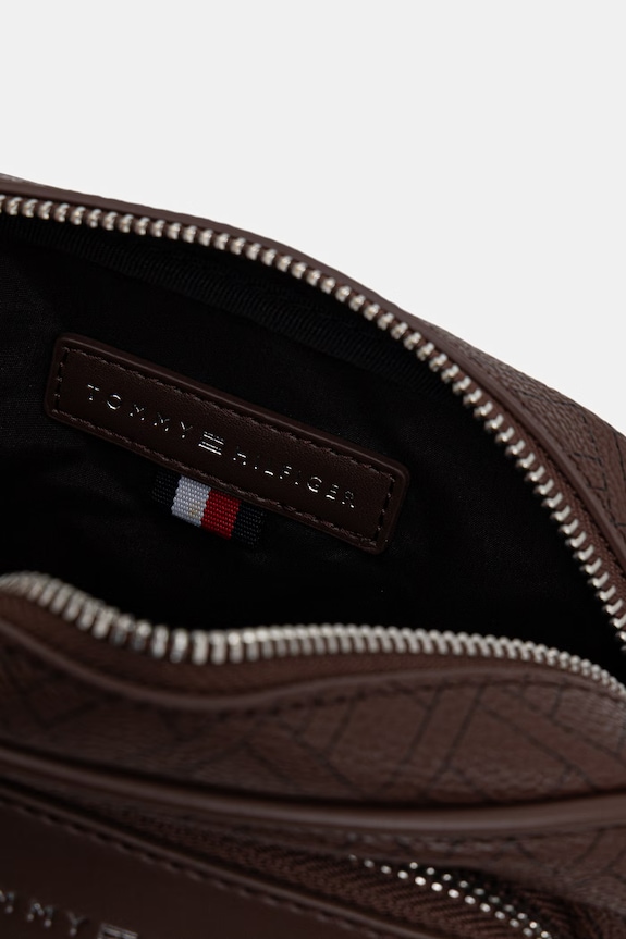 Tommy Hilfiger vrecko pánske AM0AM14138 hnedá