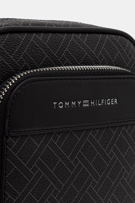 Tommy Hilfiger férfi tasak fekete AM0AM14138