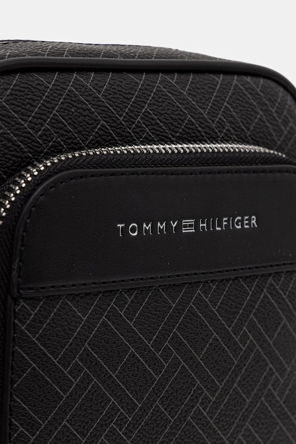 Tommy Hilfiger férfi tasak fekete AM0AM14138