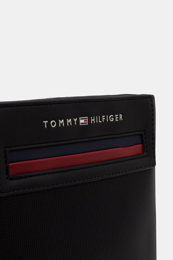 Tommy Hilfiger férfi tasak fekete AM0AM14157