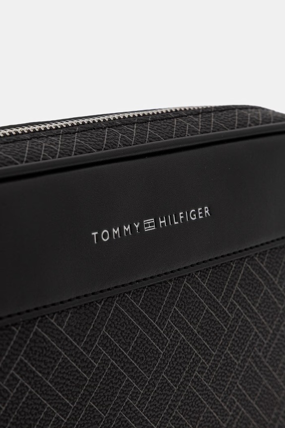 Tommy Hilfiger férfi tasak fekete AM0AM14146