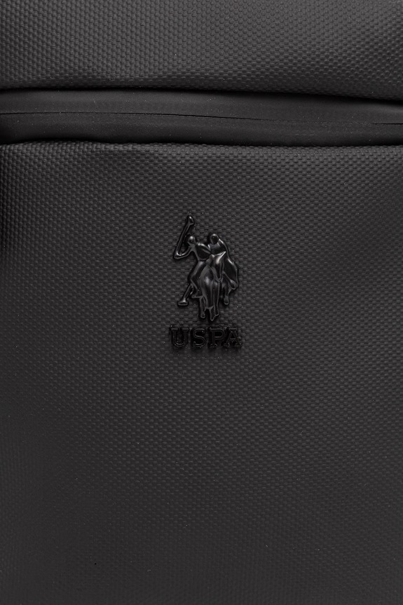 Malá taška U.S. Polo Assn. ARROWHEAD čierna BEUA38741MPO