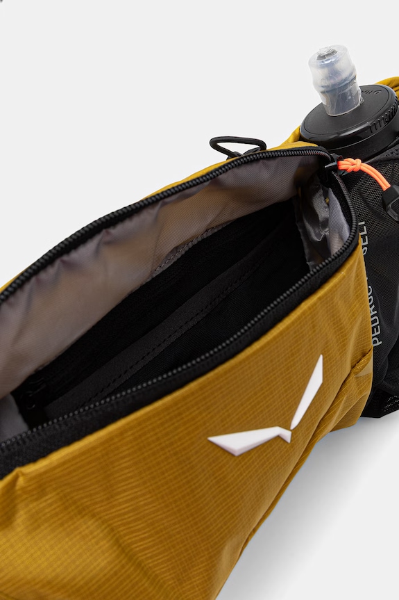 Salewa sportos övtáska PEDROC 00.0000075032 sárga