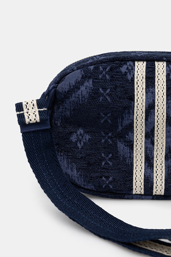 Аксесоари adidas Originals CLOT x adidas by Edison Chen чанта за кръста KE7070 тъмносин