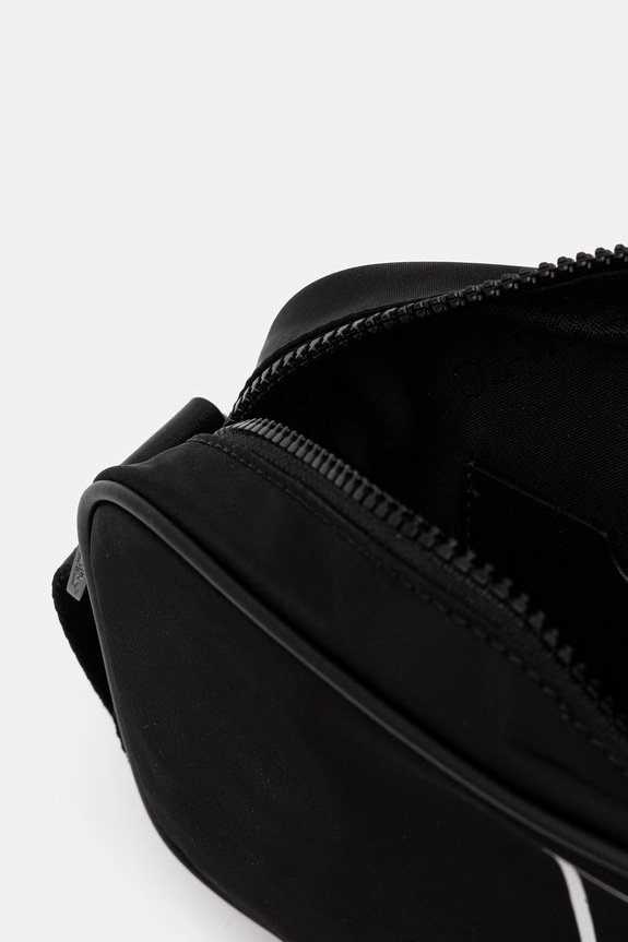 Off-White Heritage Camera Bag pouch OMNQ09EC99FAB001 black