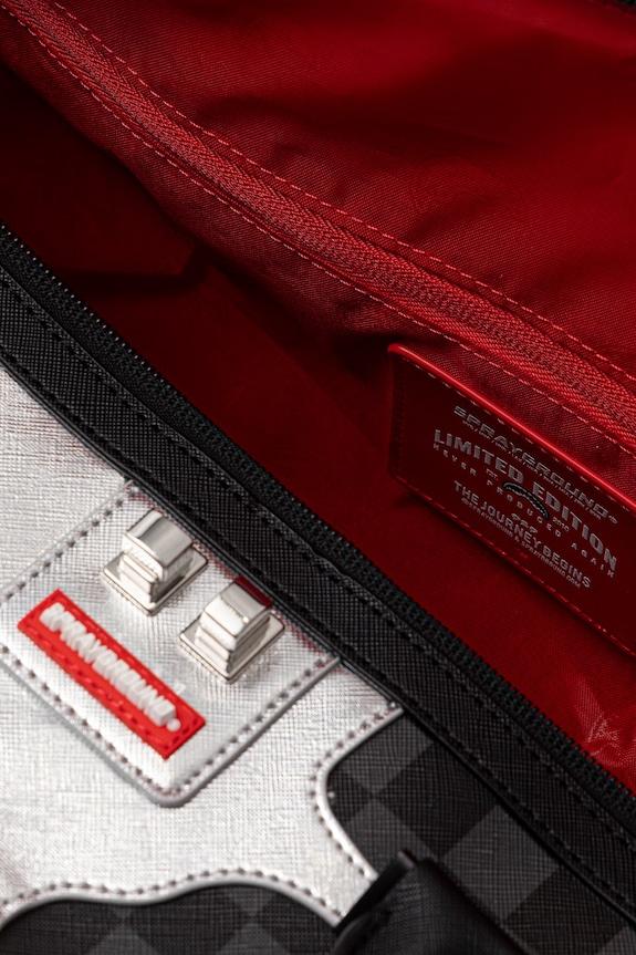 Sprayground potovalna torba iz umetnega usnja siva 910D8924NSZ
