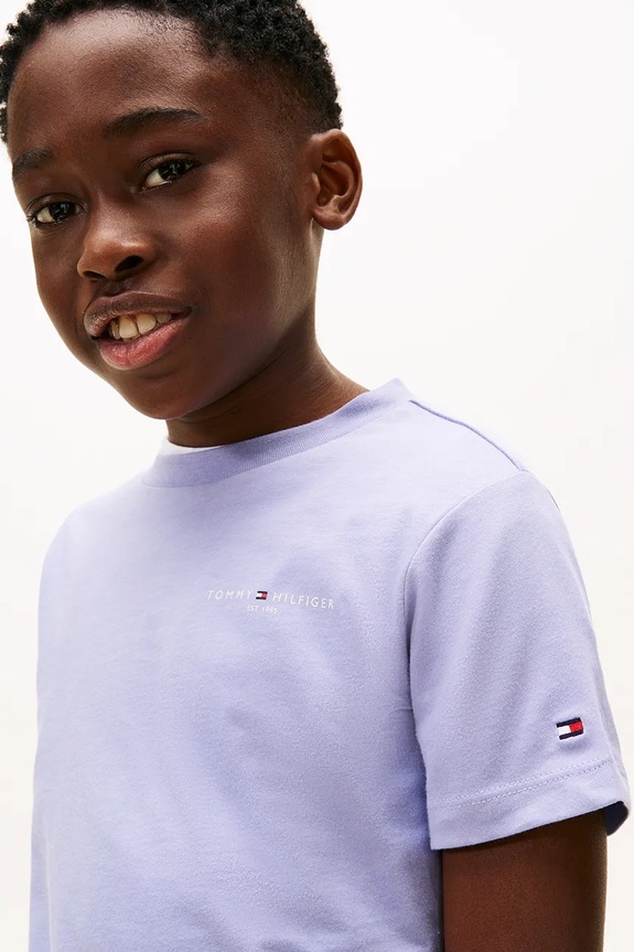 Chłopiec Tommy Hilfiger t-shirt bawełniany dziecięcy KS0KS00661.128.176.PPY2 fioletowy