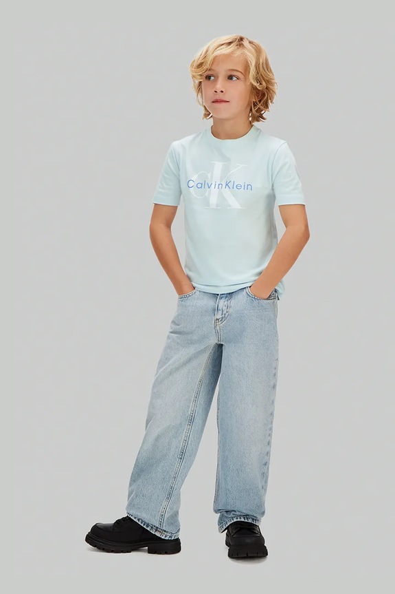 Chłopiec Calvin Klein Jeans T-shirt dziecięcy bawełniany LV1CKSJA33.128.176.PPY2 niebieski