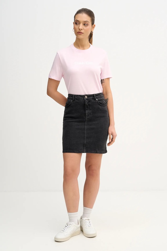 Памучна тениска Calvin Klein Jeans LV047E821G розов SS26