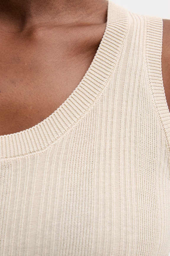 Weekend Max Mara top dámsky s viskózou COSE 2615361012600 béžová
