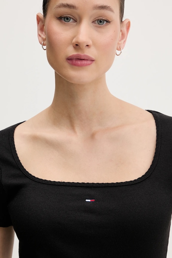 Tommy Jeans t-shirt fekete DW0DW21837