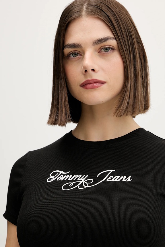 Tričko Tommy Jeans černá DW0DW21838