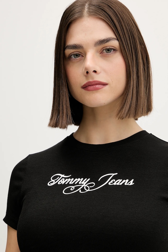 Tričko Tommy Jeans černá DW0DW21838