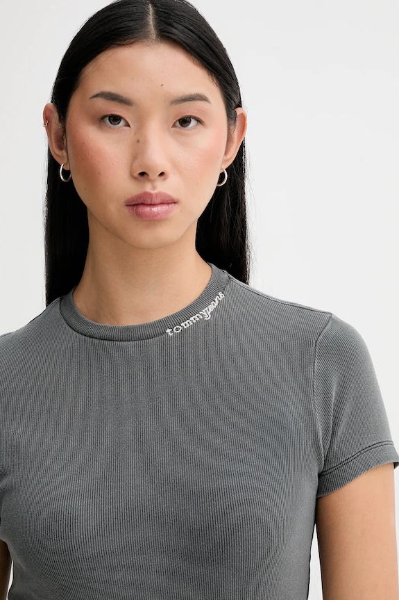 Тениска Tommy Jeans сив DW0DW22079