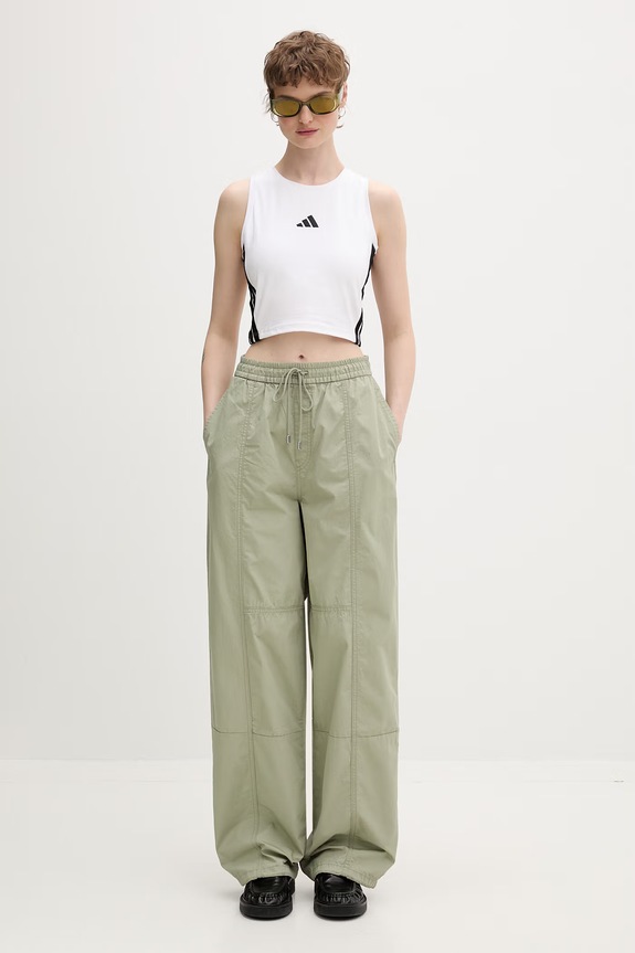 adidas crop top damski bawełniany z elastanem Essentials JZ6876 biały SS26