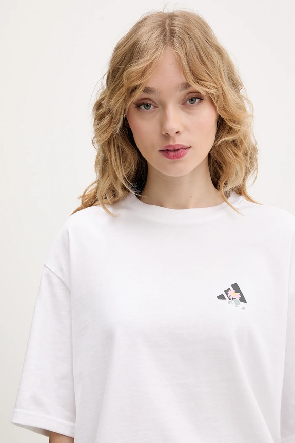 Βαμβακερό μπλουζάκι adidas Soft Side λευκό KA5091