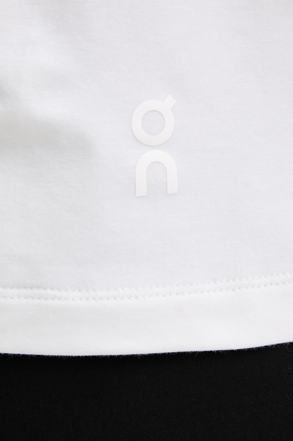 On tricou de antrenament Focus 1WF10390069 alb