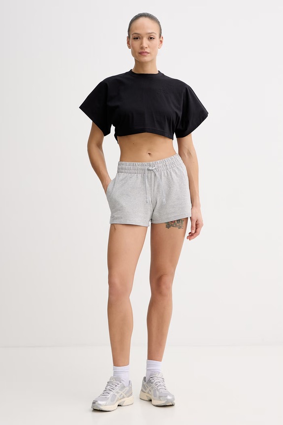 Βαμβακερό μπλουζάκι Under Armour 6009677 μαύρο SS26