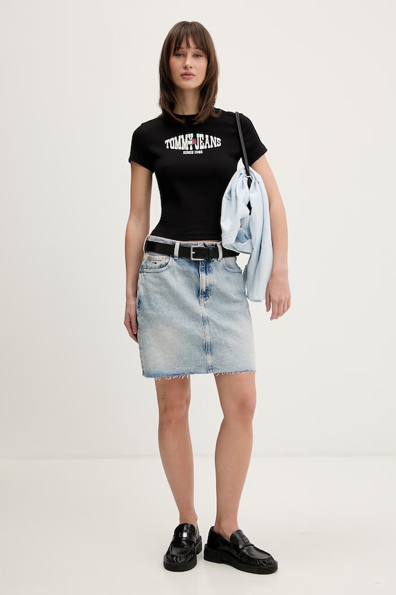 Tommy Jeans T-shirt damski z bawełną DW0DW22272 czarny SS26
