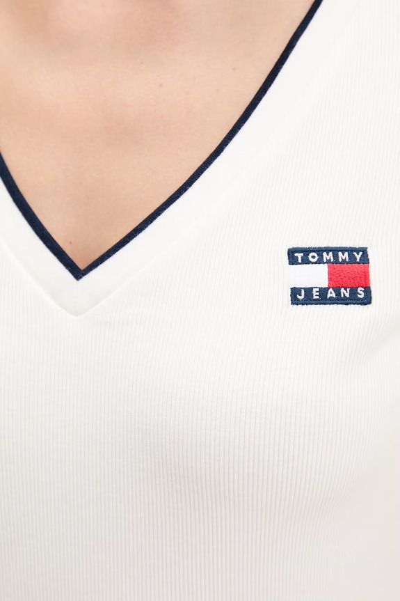 Tommy Jeans T-shirt damski bawełniany z elastanem DW0DW22275 beżowy