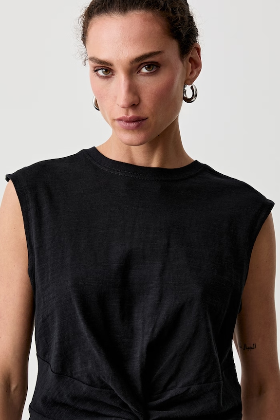 Levi's top damski bawełniany TWISTED FEMME SS czarny 005JP