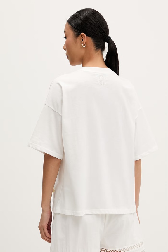 Odzież Never Fully Dressed T-shirt damski bawełniany NFDTO2219 biały