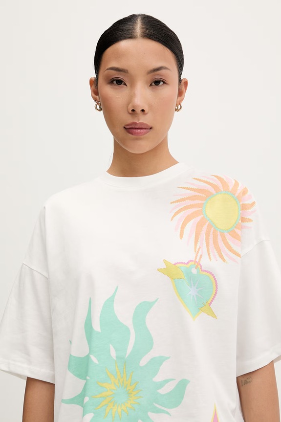 Never Fully Dressed T-shirt damski bawełniany biały NFDTO2219