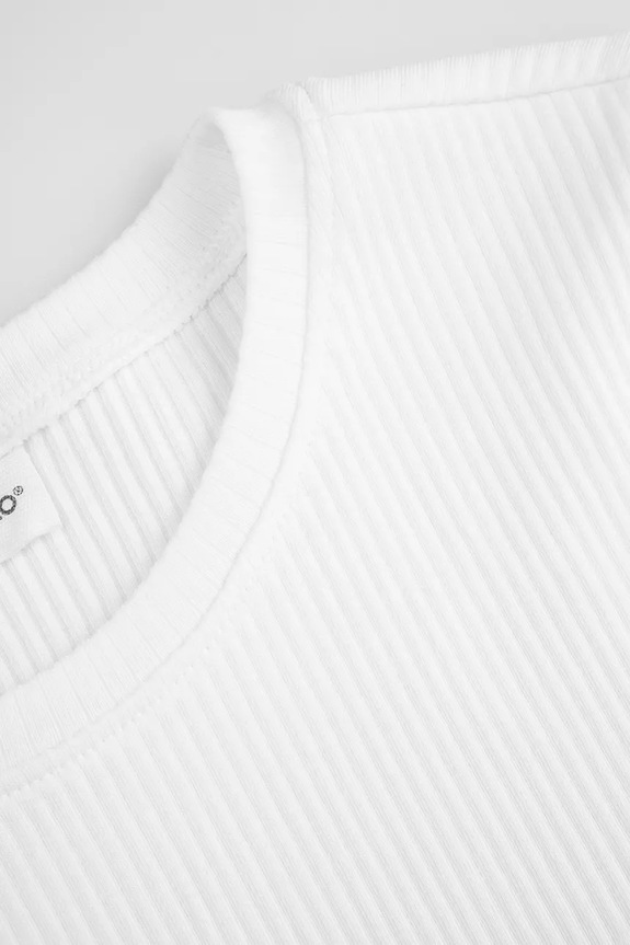 Dziewczynka Coccodrillo t-shirt dziecięcy WC6143226VGA biały