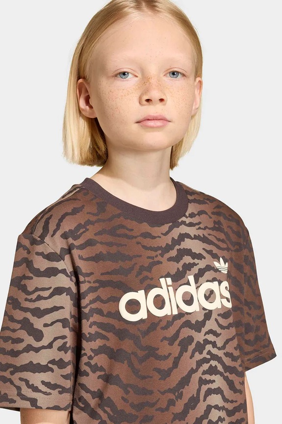 Detské bavlnené tričko adidas Originals KD3212 hnedá