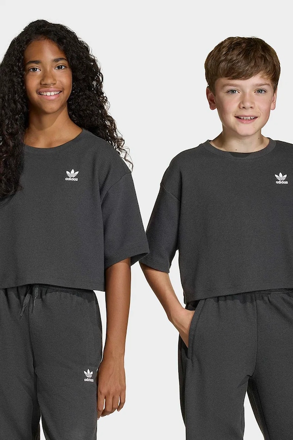 Dječja majica kratkih rukava adidas Originals natpis crna KD5540