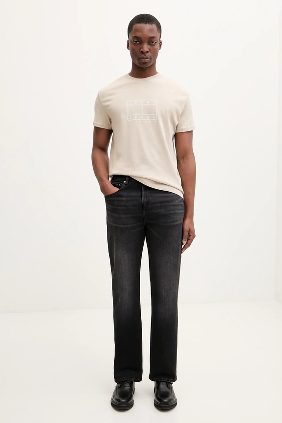Bavlnené tričko Tommy Jeans DM0DM22317 béžová SS26