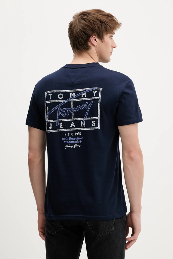 Odzież Tommy Jeans t-shirt bawełniany DM0DM22319 granatowy