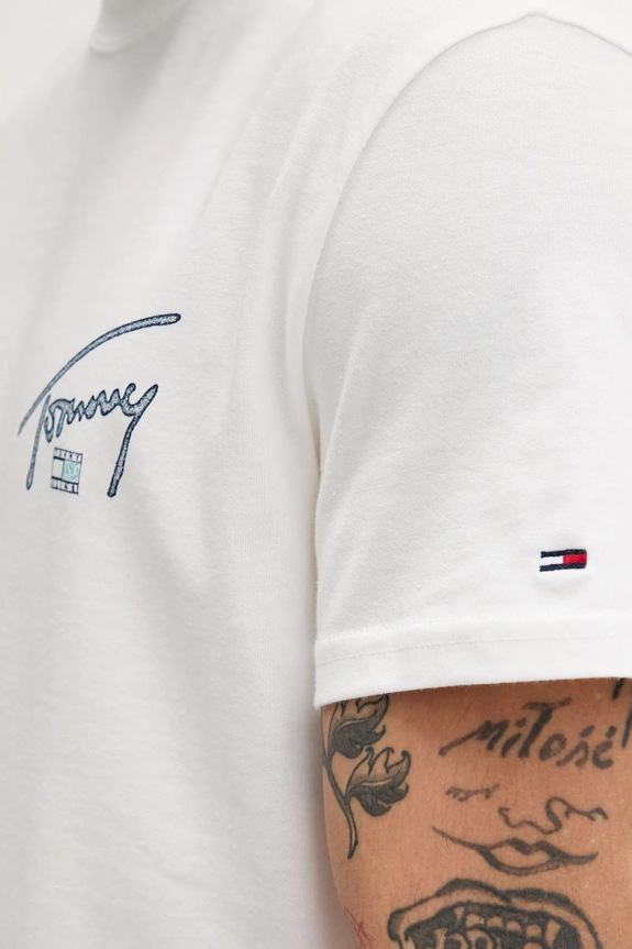 Pamučna majica Tommy Jeans DM0DM22320 bijela