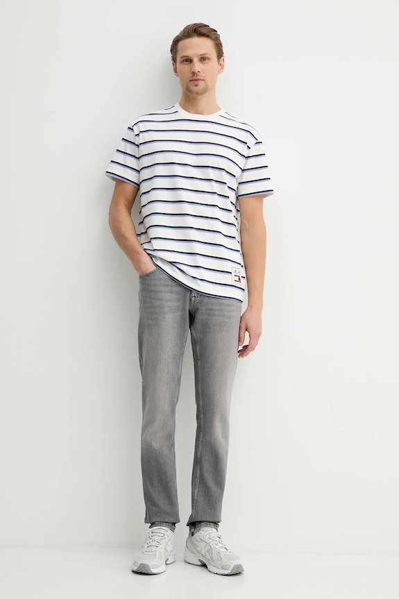 Bavlnené tričko Tommy Jeans DM0DM22325 biela SS26