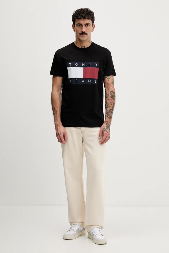 Tommy Jeans tričko pánske bavlnené DM0DM22645 čierna SS26