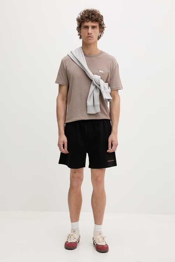 Tommy Jeans tričko pánske DM0DM22667 béžová SS26