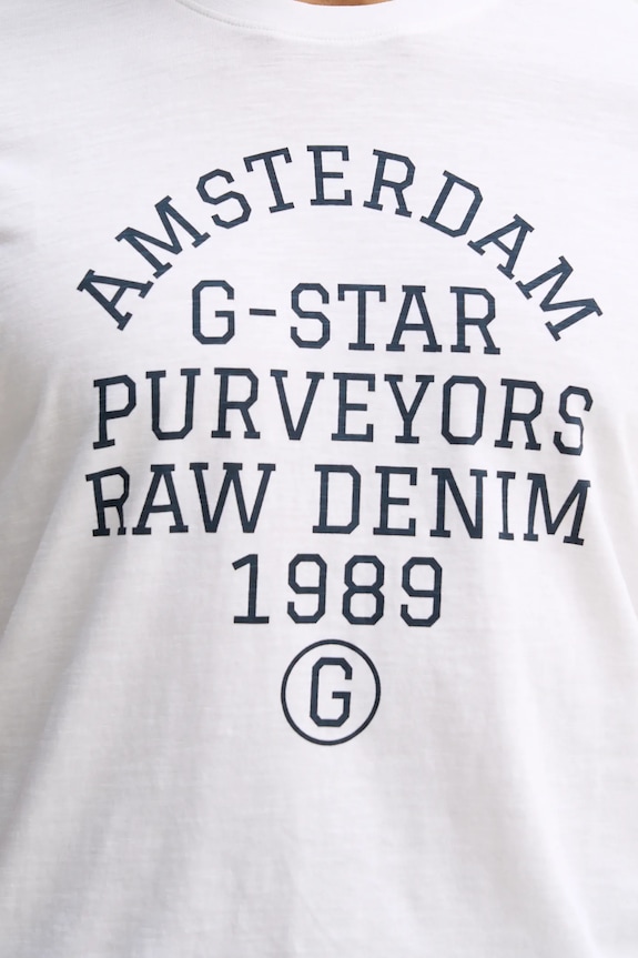 Bavlnené tričko G-Star Purveyors gr D26856.C372 biela