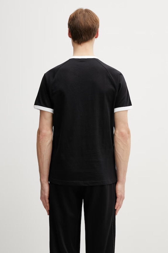 Oblečenie Bavlnené tričko adidas Originals KE3538 čierna