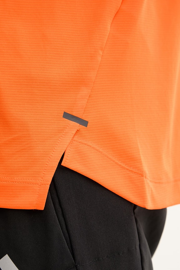 T-shirt προπόνησης adidas Performance KE9939