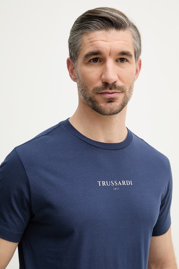 Βαμβακερό μπλουζάκι Trussardi σκούρο μπλε G0308000134N