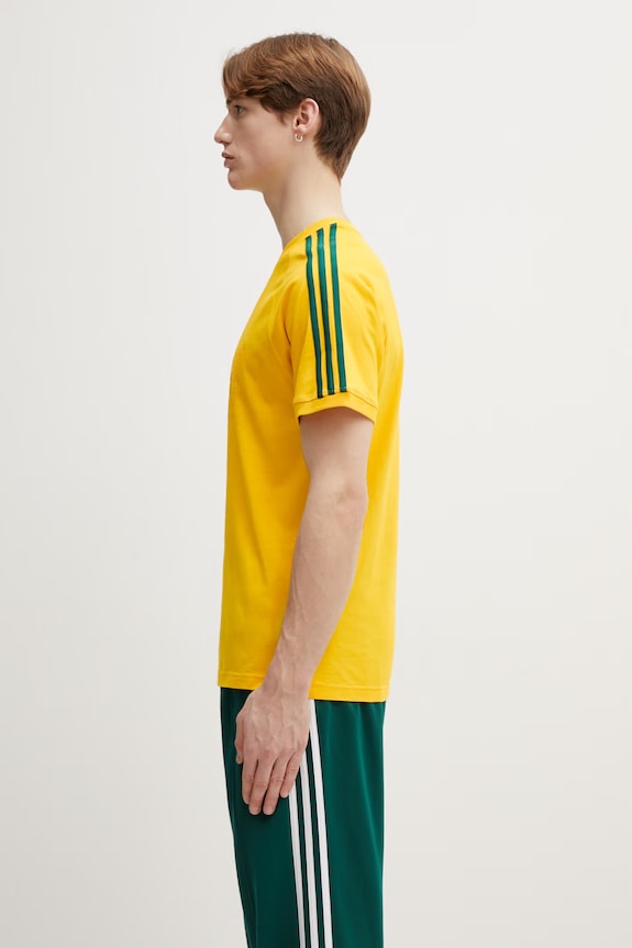 Хлопковая футболка adidas Originals MONOGRAM 3S T KD0404 жёлтый SS26
