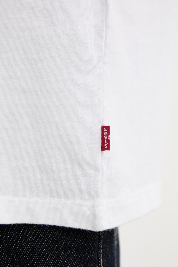 Bavlnené tričko Levi's VINTAGE FIT GRAPHIC 87373.0417 biela