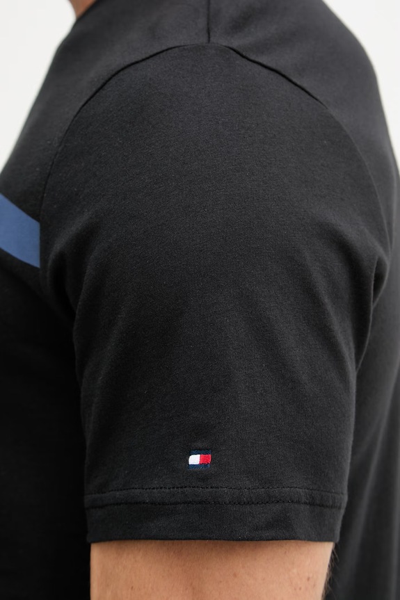 Tommy Hilfiger tričko pánske bavlnené MW0MW42368 čierna